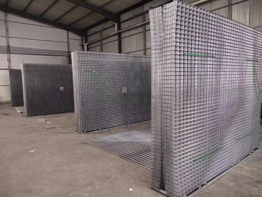 la cerca de alambre soldada con autógena 50mm*50m m Panels 2x2 galvanizó para la jaula de pájaros