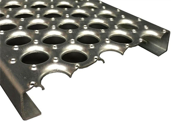 El panel perforado del metal de la hoja de aluminio para la decoración y la industria