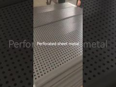 Malla de metal perforada