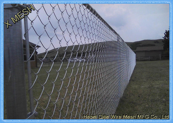 Alambre de acero galvanizado caliente de la armadura de la tela de la cerca de la cadena de la cerca de plata para la ingeniería