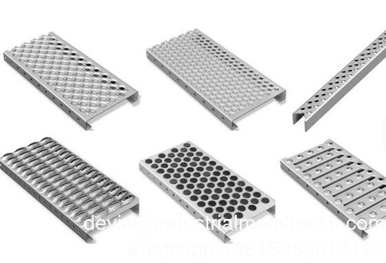 Rejilla de seguridad soldada con perforaciones y boca de cocodrilo resistente a la corrosión de alta resistencia para refinerías de petróleo/energía