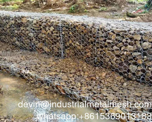 Cesta de alambre de gabión de malla soldada galvanizada y sumergida en caliente duradera para la protección del cauce del río