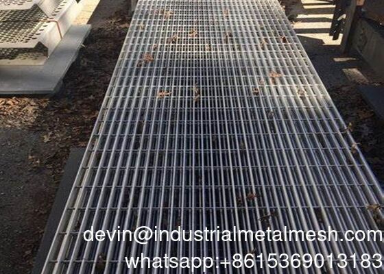 Rejilla metálica de drenaje de acero galvanizado Q235/Q345 con prevención de óxido