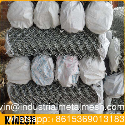 Wholesale High Security Galvanized Chain Link Fence Cost with Barbed Wire on Top.