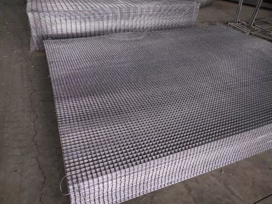 3.4mm paneles de alambre soldado galvanizado cerca 15cm malla 1.22 * 2.44 Negro