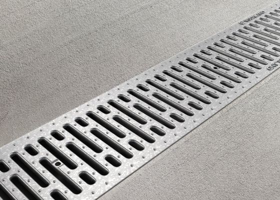 Canales de rejilla de acero galvanizado inoxidable con drenaje de piso de sifón / cubierta de placa
