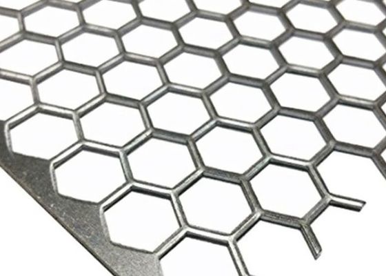 La hoja hexagonal del agujero perforó el metal Mesh Stainless Steel