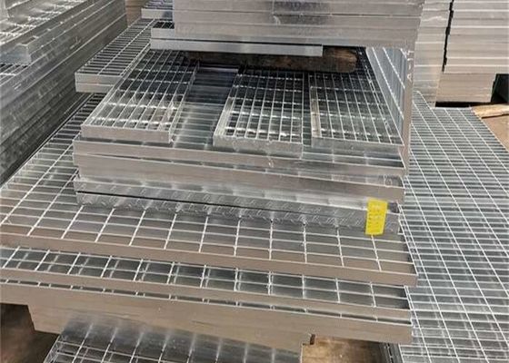 Grilleta de acero galvanizado plana/serrada para pasarela de plataforma / cubierta de zanja de drenaje