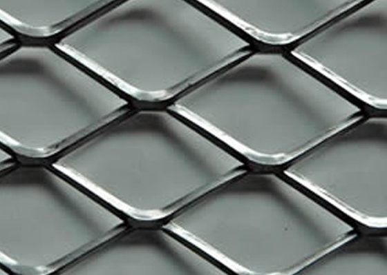 Hoja de acero suave expandida Heavy Duty Heavy Malla 4x8 para suelos