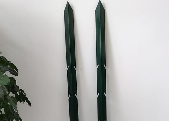 La cartilla verde oscuro del ángulo del hierro pinta los 2ft que el acero de carbono cerca con piquete Coforming es 2074-1992