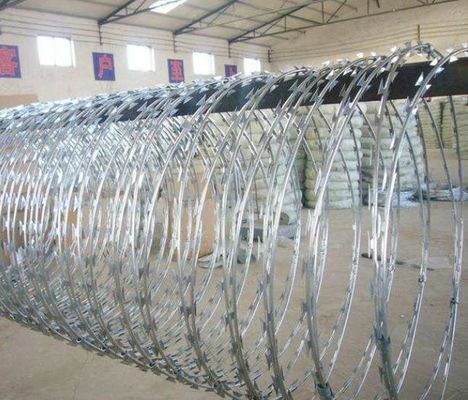 Cables de Concertina con cuchilla galvanizada de púas para la lucha contra la piratería