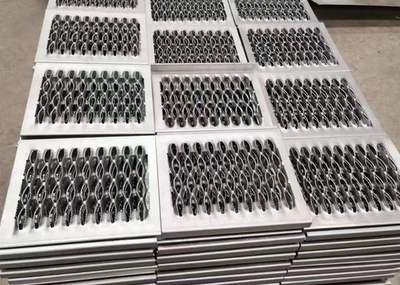 Rejas de acero galvanizado de agujero redondo S275jr sumergido en caliente