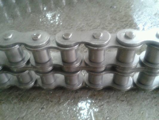 C45 Cadenas de rodillos de paso único para un rendimiento duradero y duradero