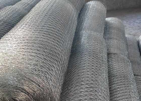 El Pvc galvanizó la malla de alambre hexagonal del pollo del diámetro de 0.6m m apertura de 3/4 pulgada