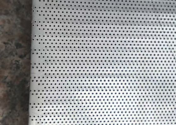 Acero inoxidable de micron agujero perforado de malla de metal
