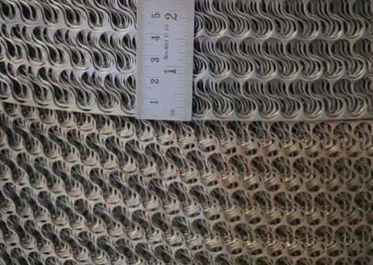 metal perforado Mesh Punched Metal Strip For del grueso de 1.2m m que hace jaulas