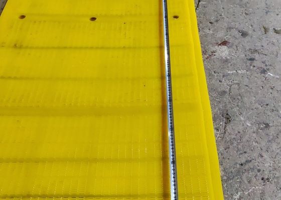 Rendimiento óptimo de 30 mm de espesor de malla de pantalla de poliuretano cuadrado en tejido plano