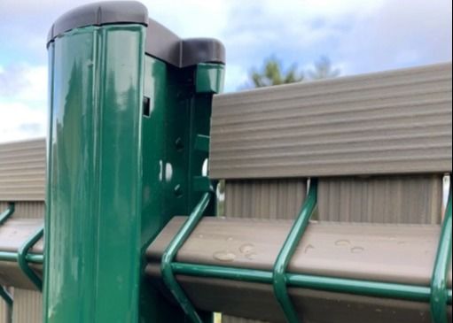 Diseño en 3D 60x60mm cerca de metal curvado para el jardín