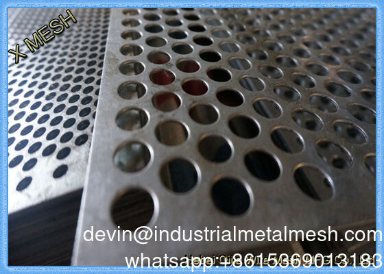 Metal perforado personalizable para proyectos de arte únicos