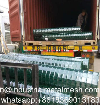 Malla soldada galvanizada por inmersión en caliente con precio de fábrica