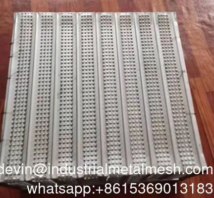 Envasado de revestimiento galvanizado de yeso, rollo de malla de renderizado, torno de metal expandido para revestimiento de paredes y estuco