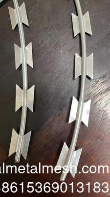Cuchilla de lágrima BTO-30 alambre de afeitar Concertina Flat Wrap Barber Alambre de afeitar Esgrima