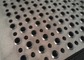 La seguridad 96&quot; de aluminio de la longitud marcada con cuadros platea la resbalón anti perforada formó hoyuelos el metal del agujero resistente