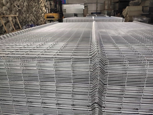 V doblan la cerca curvada 1030m m Ral 6005 del metal de Mesh Panel