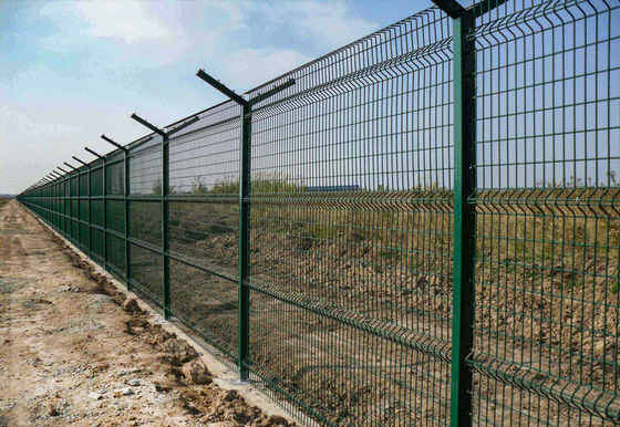 Cerca curvada cubierta polvo For Sale de Mesh Panel 3D del alambre de metal