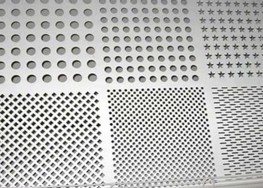 Metal perforado decorativo de aluminio Mesh For Fencing del agujero de perforación