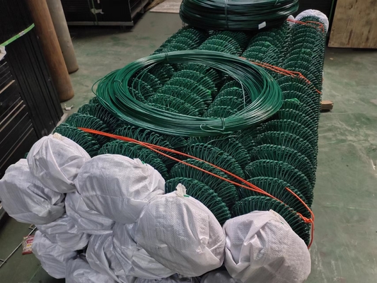 Cerca comercial galvanizada de la alambrada del Pvc los 2x2m