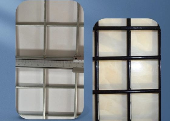 Capa de malla galvanizada de 100 x 100 mm / panel de malla de alambre soldado
