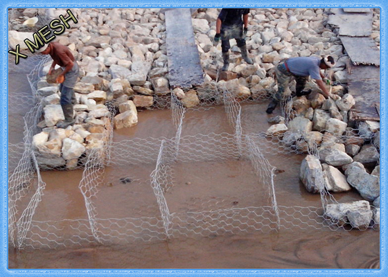 Cesta hexagonal de la pared de la malla de alambre, jaulas del alambre 2x1x1meters para las paredes de contención de la roca