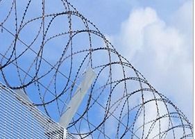 Cuchilla que cerca el alambre Bto-18 de la maquinilla de afeitar de la concertina de Barb 450m m