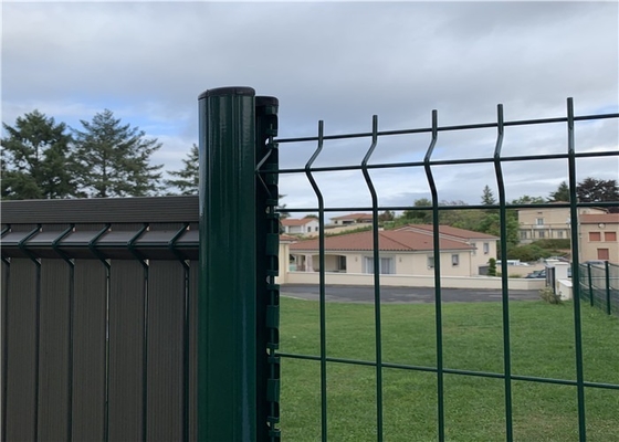 los paneles de protección curvados 3D de la cerca de la malla de alambre de acero revestida del PVC para la alta seguridad