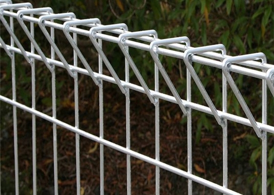 cerca curvada del metal de la alta seguridad de los 2.1m de los x 2.4m, cercado de Brc de la malla de alambre